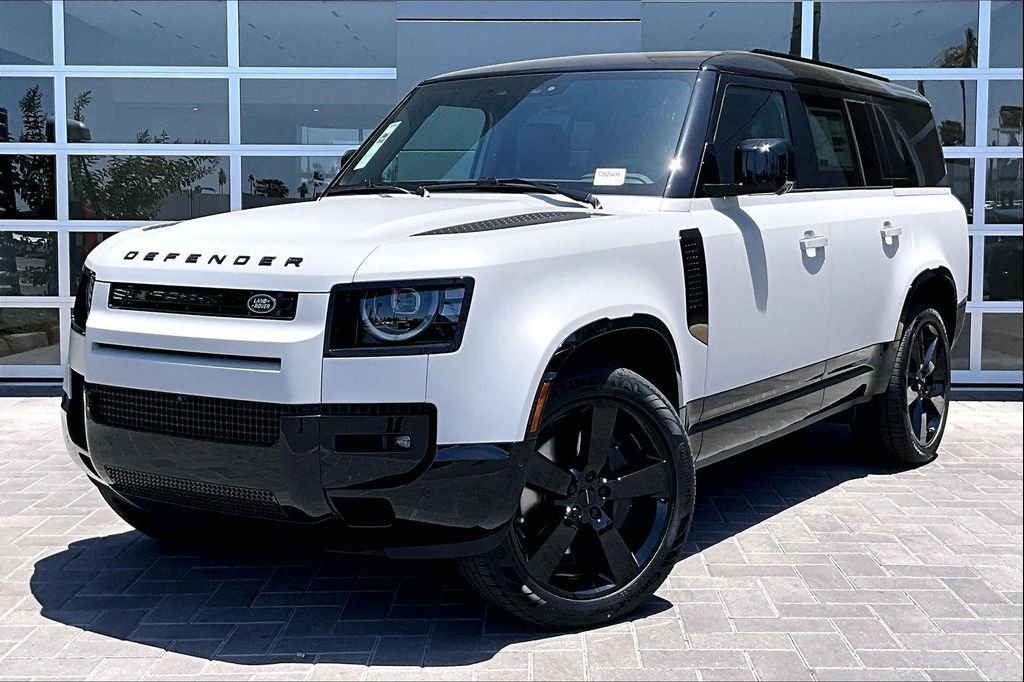 New 2026 Land Rover Defender P400 X-Dynamic SE