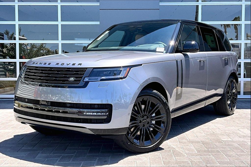 New 2026 Land Rover Range Rover P400 SE 7 Seat