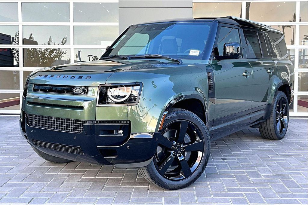 New 2026 Land Rover Defender P400 X-Dynamic SE