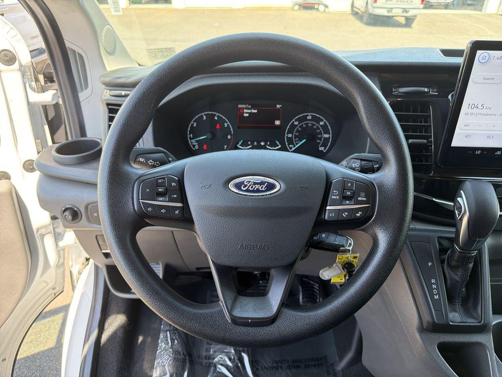 صورة مصغرة 18 لـ 2025 FORD TRANSIT-350 XLT