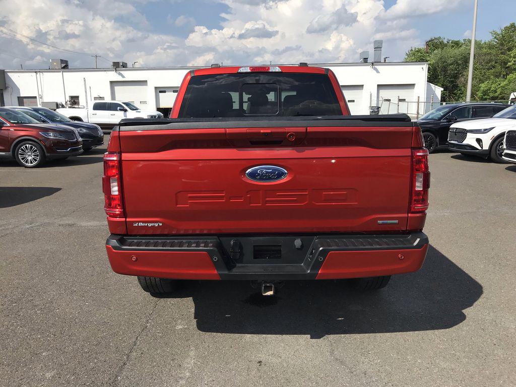 صورة 4 لـ 2023 FORD F-150 XLT