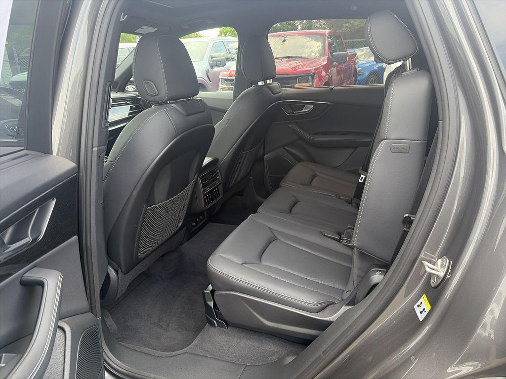 صورة 16 لـ 2026 AUDI Q7 55 PREMIUM PLUS