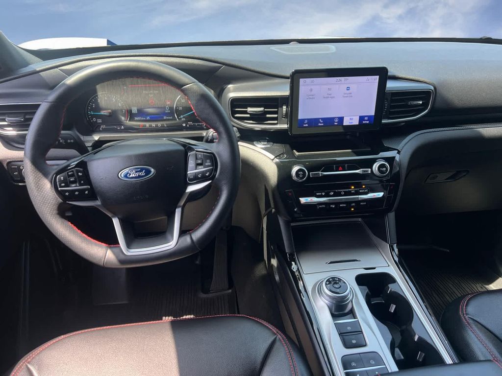 صورة مصغرة 14 لـ 2023 FORD EXPLORER ST-LINE