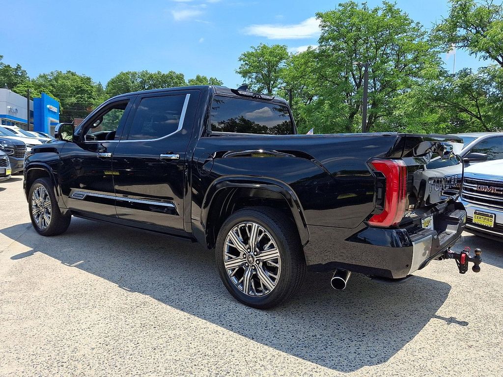 صورة مصغرة 4 لـ 2026 Toyota TUNDRA HYBRID CAPSTONE