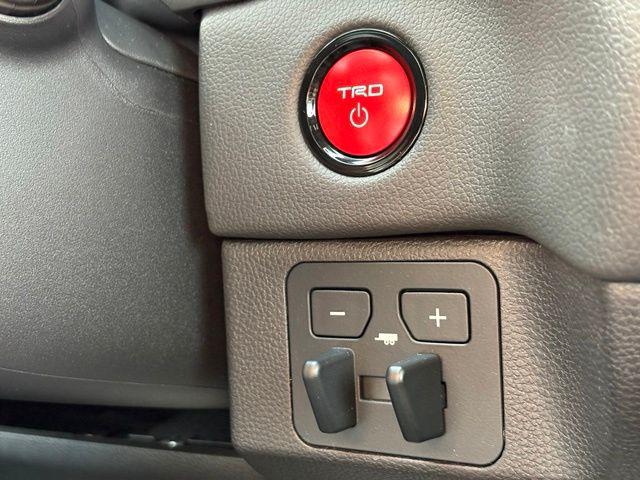 2025 Toyota SEQUOIA TRD PRO 缩略图 29
