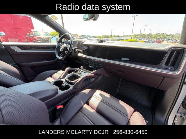 PORSCHE CAYENNE - 10