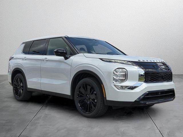 New 2026 Mitsubishi Outlander LE