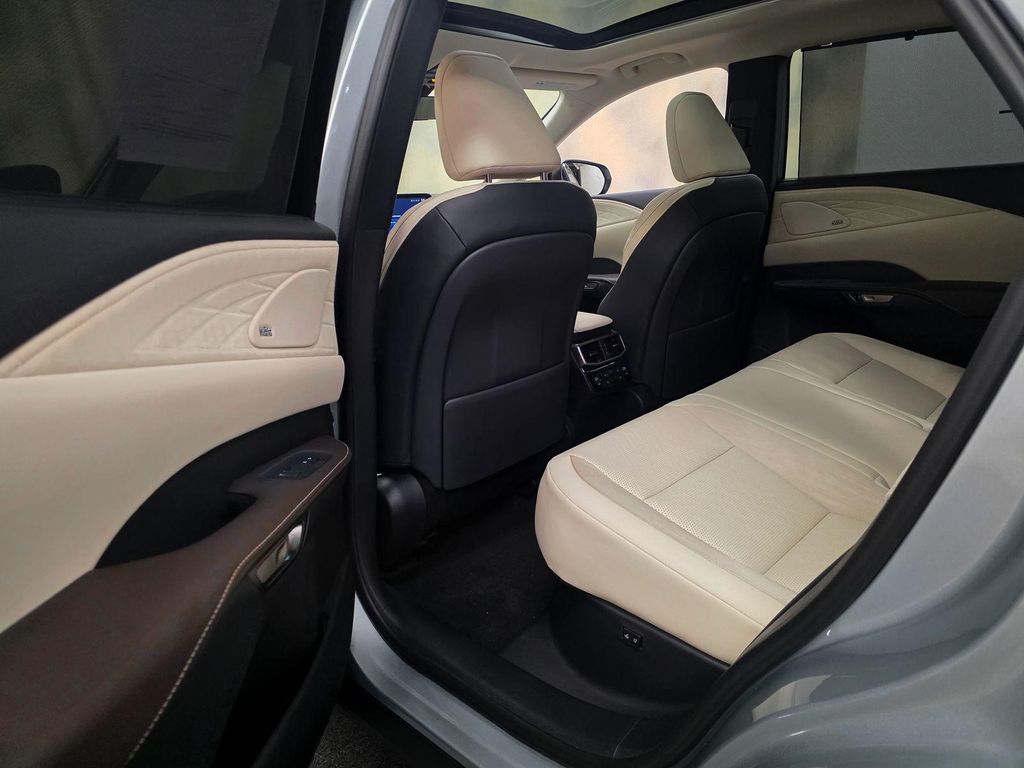 2025 Lexus RX 350 LUXURY thumbnail 26