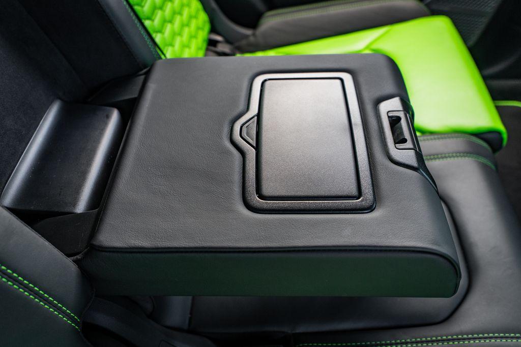 صورة مصغرة 42 لـ 2021 Lamborghini URUS BASE