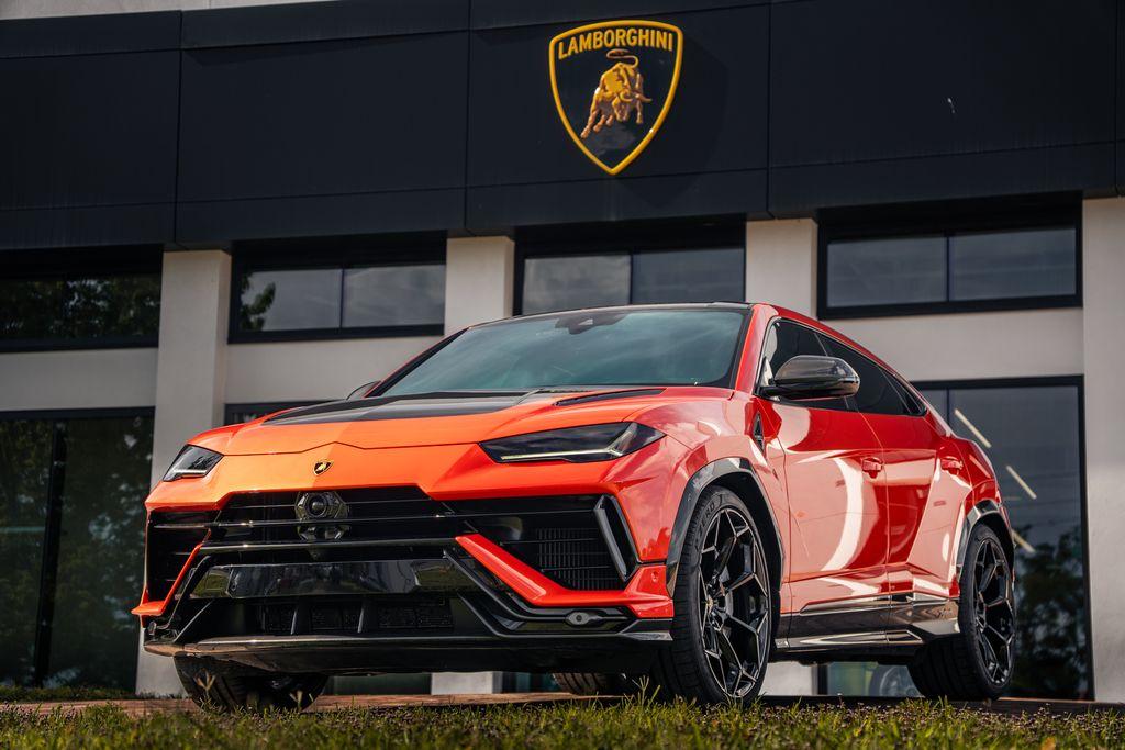 2024 Lamborghini Urus
