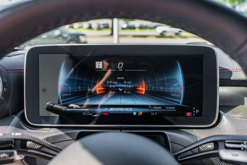 2025 Mercedes-BENZ AMG CLE 53 BASE photo 25