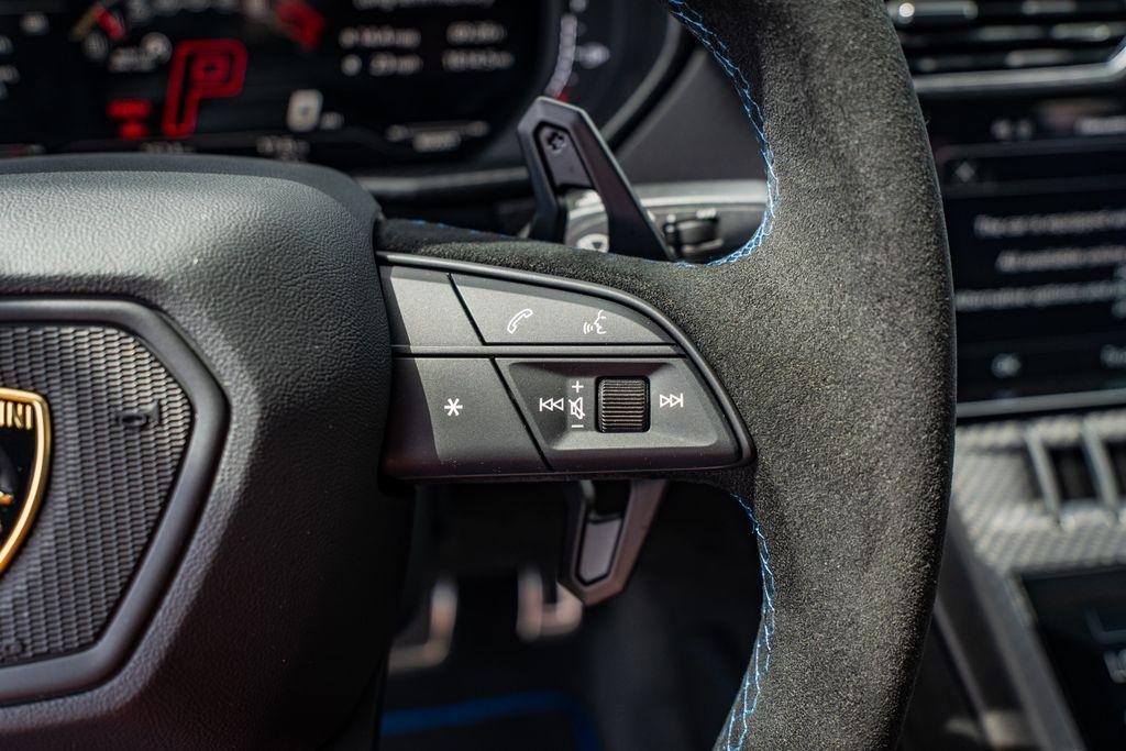 صورة مصغرة 32 لـ 2024 Lamborghini URUS PERFORMANTE