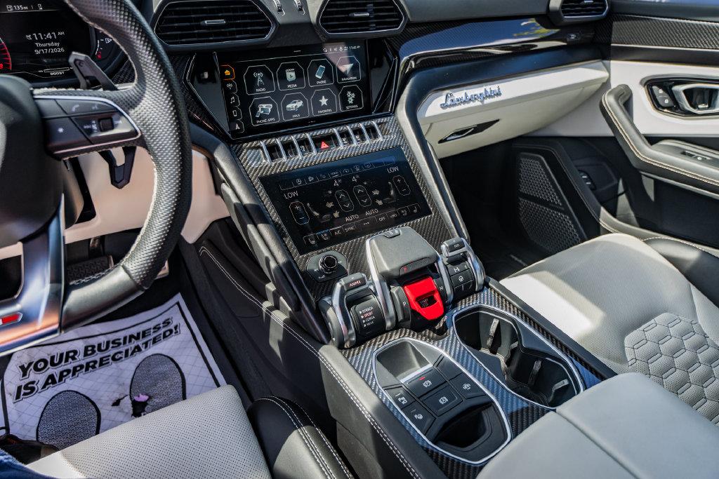 2022 Lamborghini URUS BASE 缩略图 26