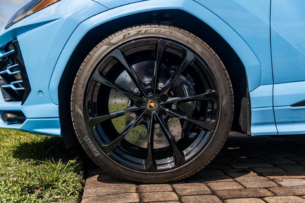 2022 Lamborghini URUS BASE 缩略图 15