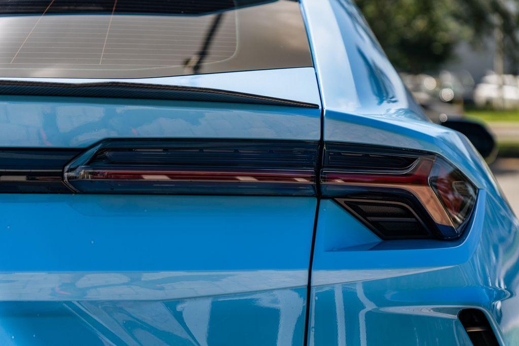 2022 Lamborghini URUS BASE 缩略图 12