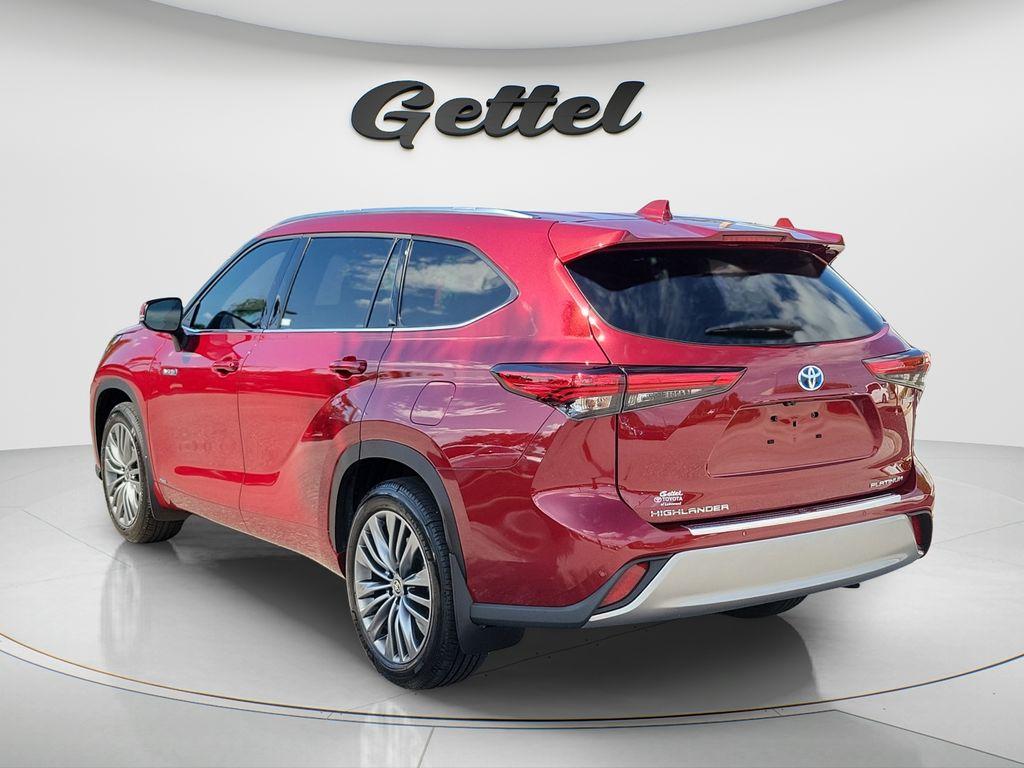 TOYOTA HIGHLANDER - 7