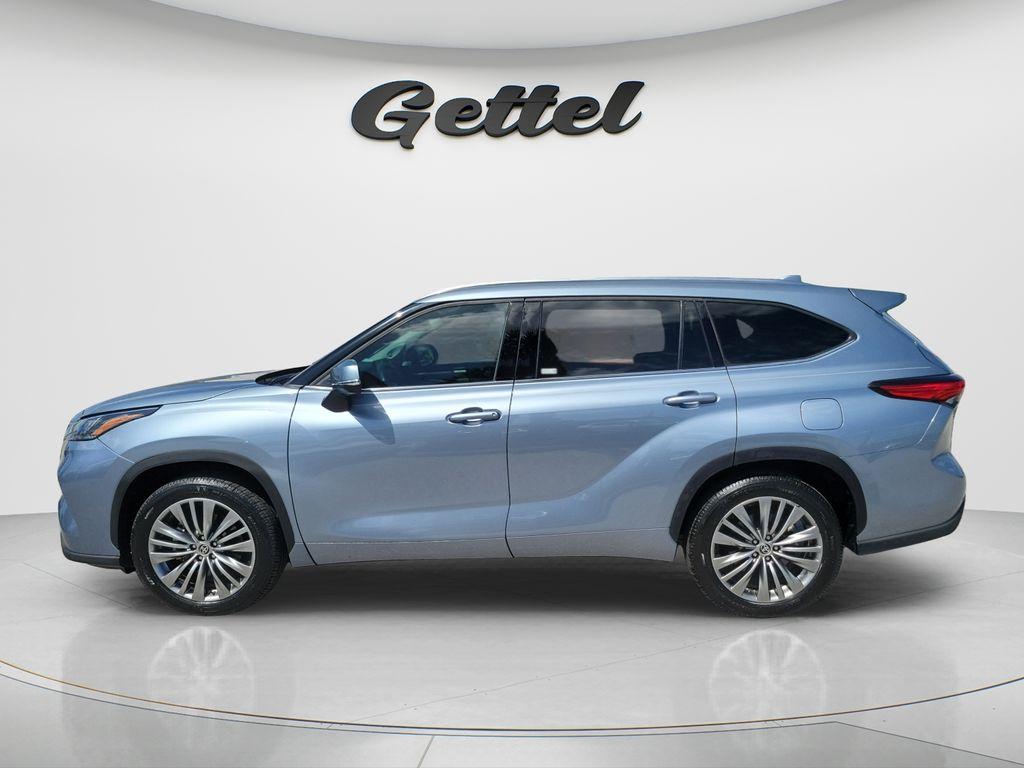 TOYOTA HIGHLANDER - 7