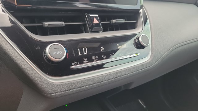 2026 Toyota COROLLA CROSS HYBRID SE 缩略图 18