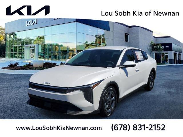 New 2026 Kia K4 LXS