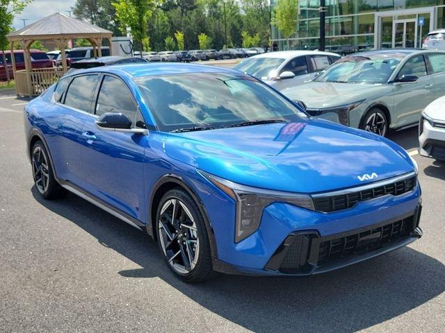 New 2026 Kia K4 GT-LINE