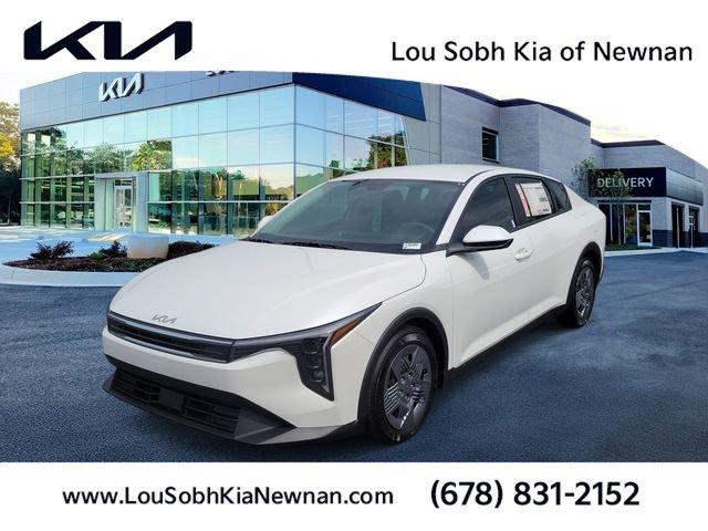 New 2026 Kia K4 LX