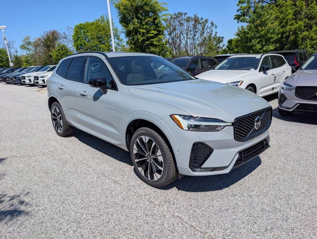 New 2026 Volvo XC60 B5 Plus