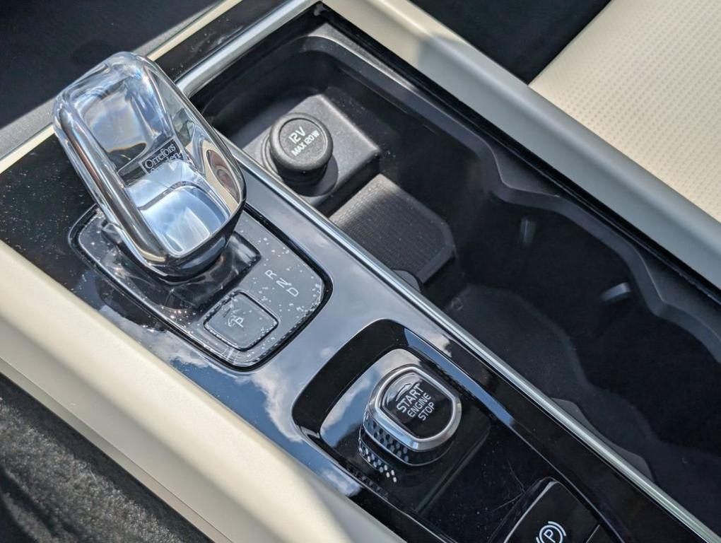 2026 Volvo XC60 B5 ULTRA — миниатюра 21