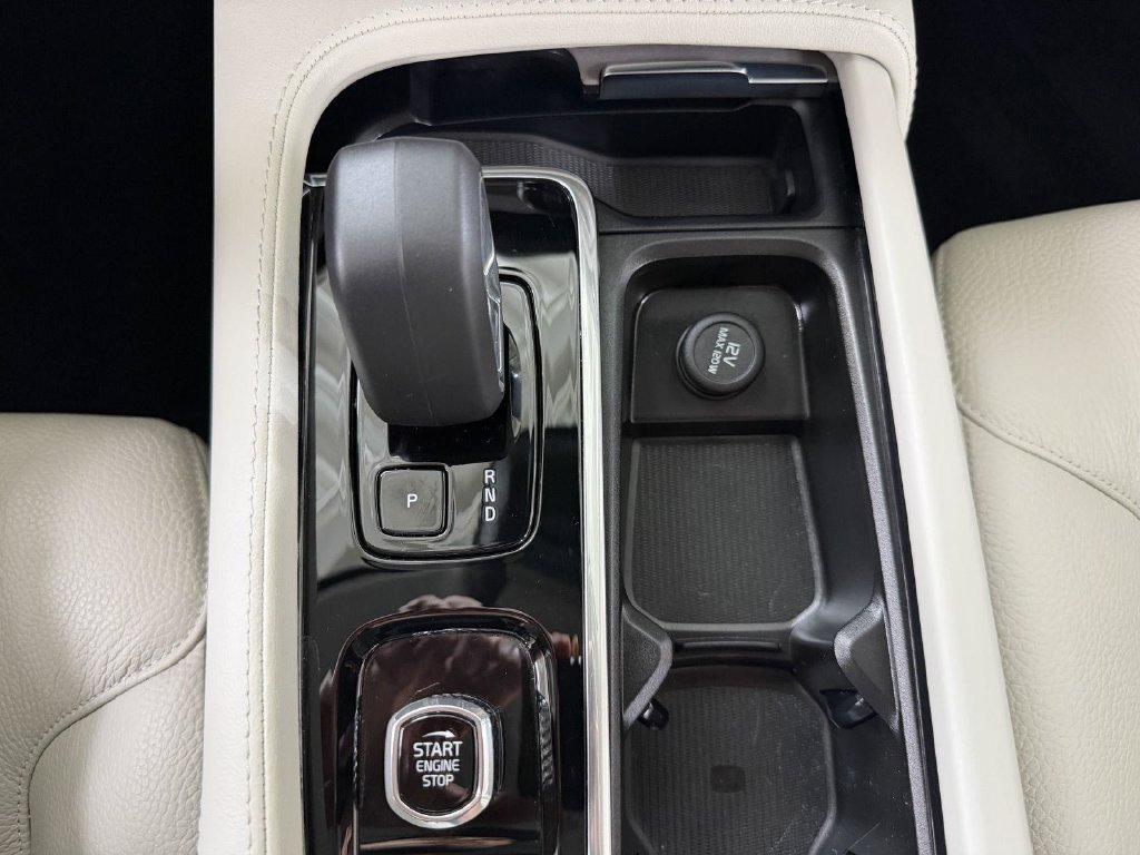 صورة مصغرة 19 لـ 2024 Volvo XC90 B6 PLUS BRIGHT THEME 7-SEATER