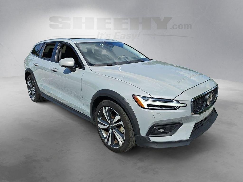 2025 Volvo V60 CROSS COUNTRY B5 PLUS 缩略图 2