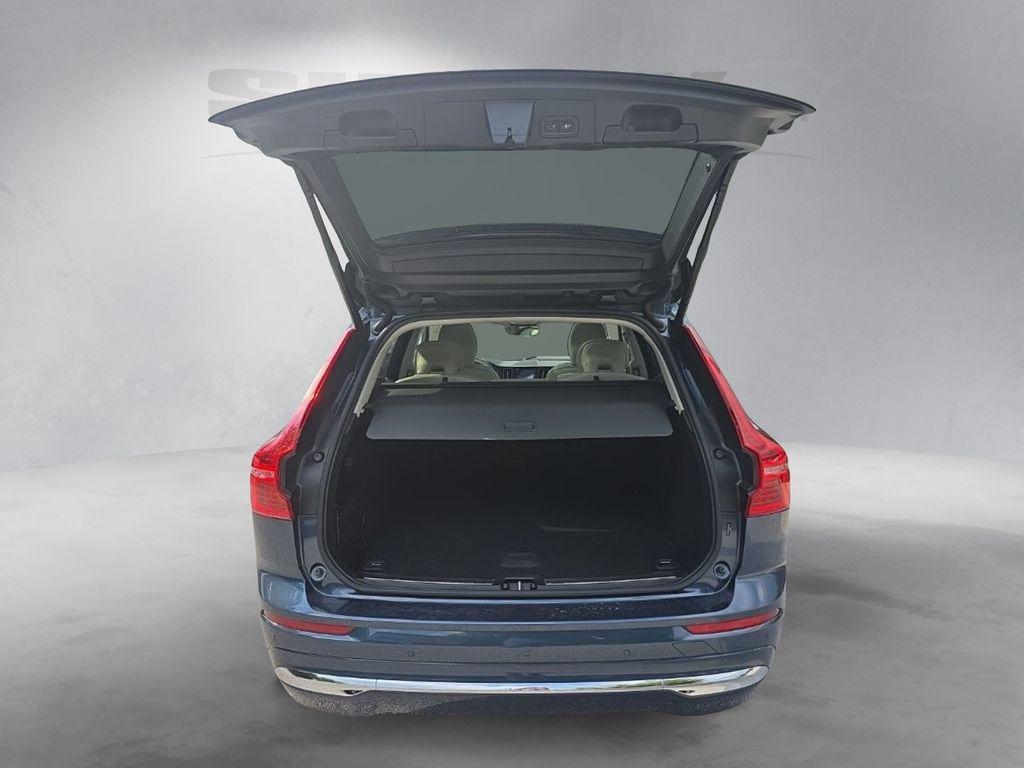 2023 Volvo XC60 B5 ULTIMATE BRIGHT THEME — миниатюра 24
