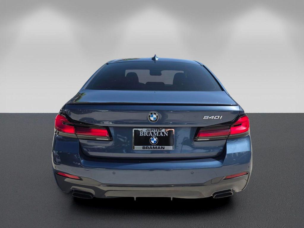 2023 BMW 540 I — фото 5