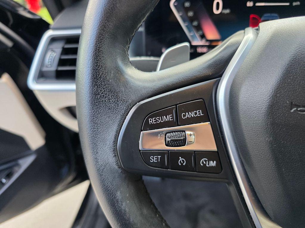 2024 BMW 330 I — миниатюра 19