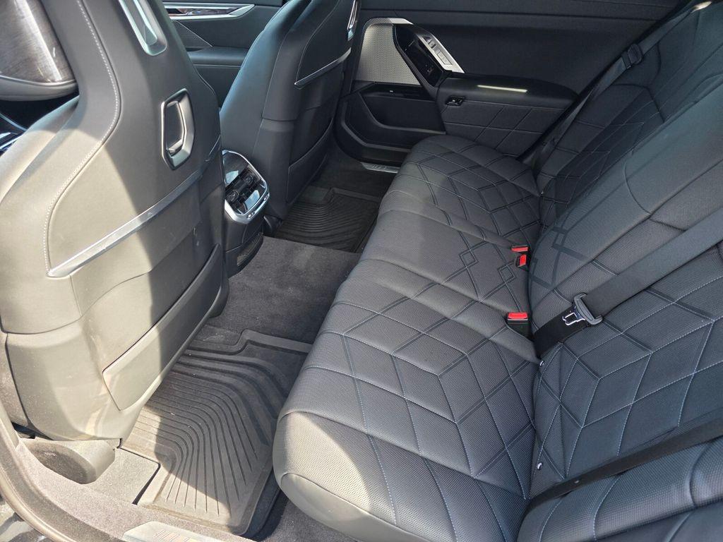 2023 BMW I7 XDRIVE60 缩略图 14