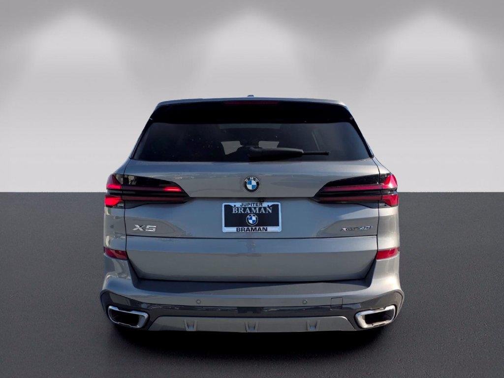 صورة 5 لـ 2025 BMW X5 XDRIVE40I