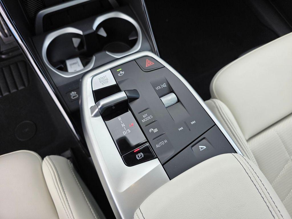 2026 BMW X2 XDRIVE28I — миниатюра 16