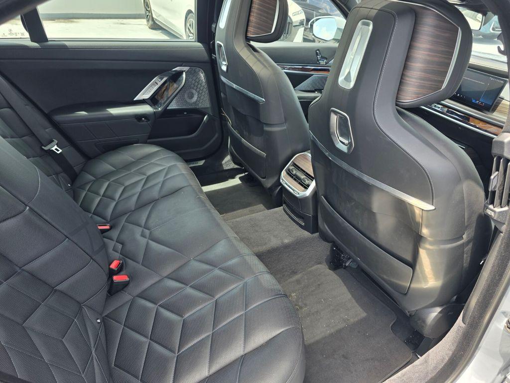 2024 BMW 760 760I XDRIVE 缩略图 23