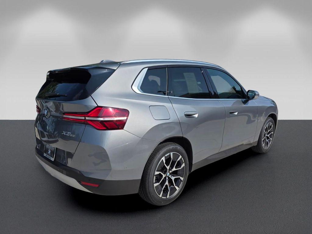 صورة 4 لـ 2025 BMW X3 30 XDRIVE
