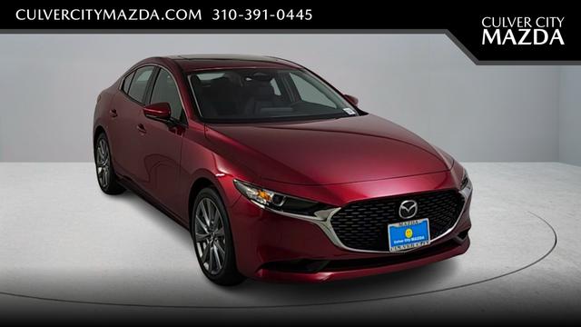 New 2026 Mazda Mazda3 FWD w/Preferred Package