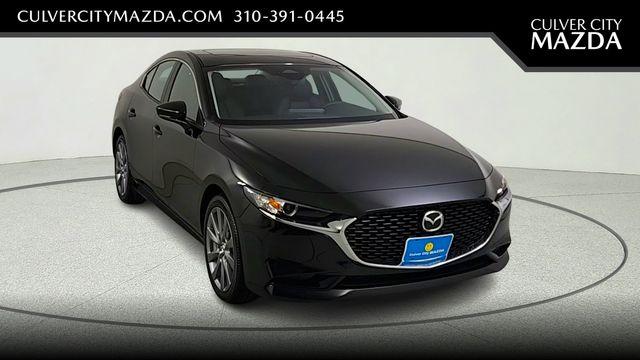 New 2026 Mazda Mazda3 FWD w/Preferred Package