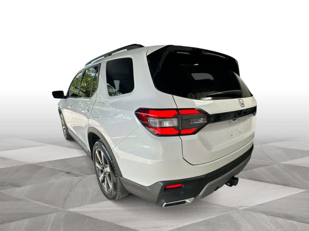 صورة 6 لـ 2025 Honda PILOT TOURING