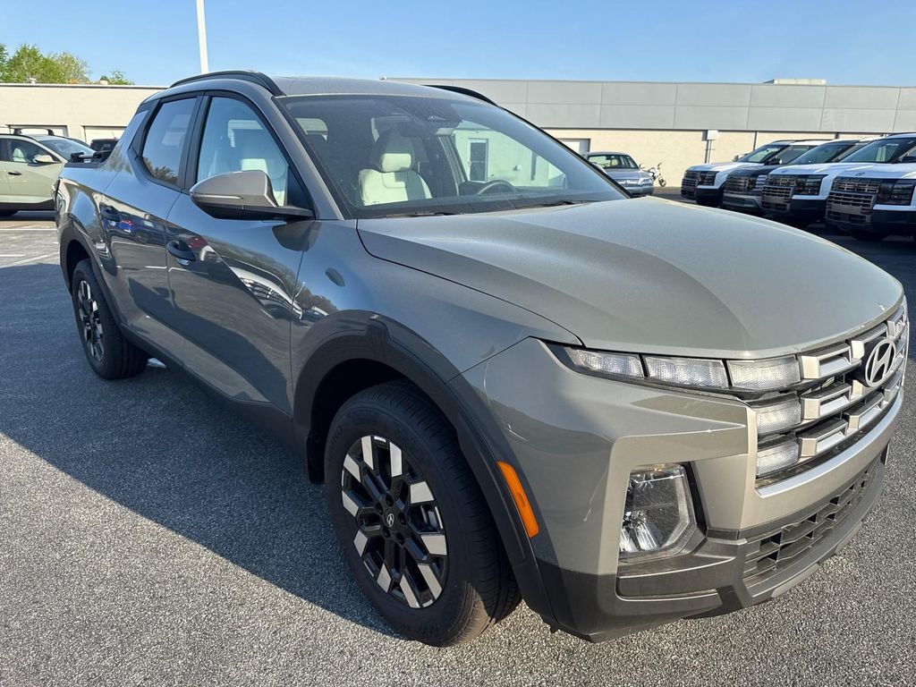 New 2026 Hyundai SANTA CRUZ SEL Activity