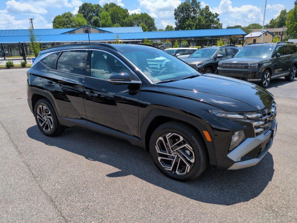 New 2026 Hyundai TUCSON Hybrid Limited