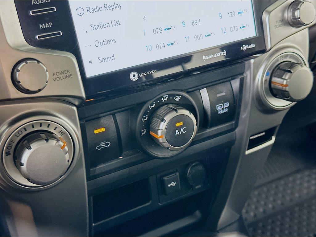 صورة مصغرة 26 لـ 2023 Toyota 4RUNNER SR5 PREMIUM