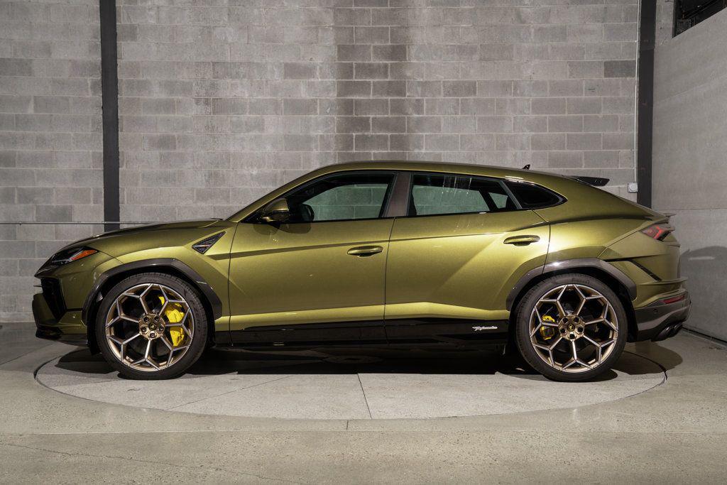 صورة 4 لـ 2024 Lamborghini URUS PERFORMANTE AWD