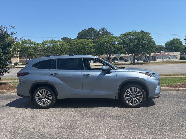 TOYOTA HIGHLANDER - 2