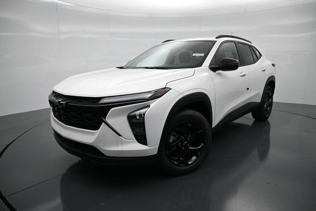 New 2026 Chevrolet Trax LT