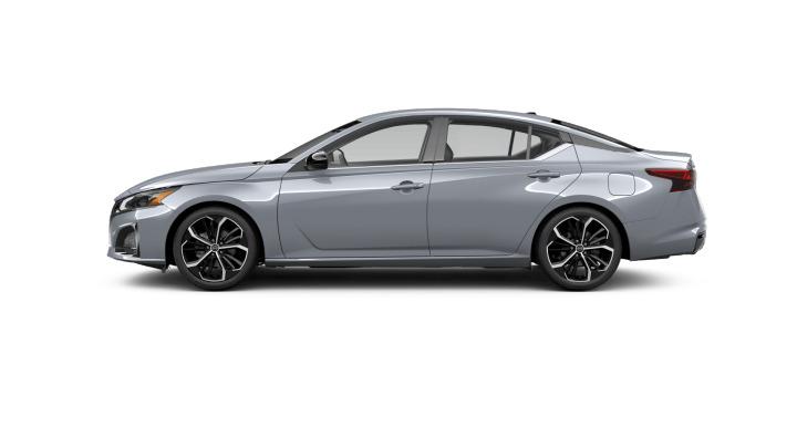 New 2026 Nissan Altima SR FWD