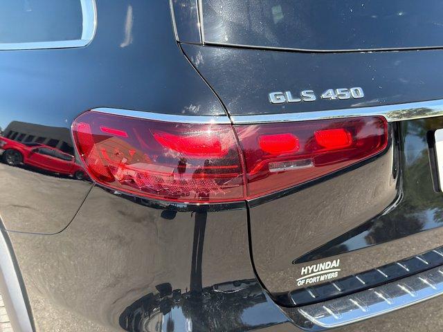 MERCEDES-BENZ GLS - 10