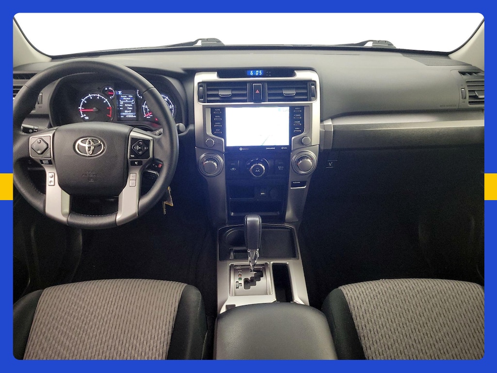 2020 Toyota 4RUNNER SR5 — миниатюра 11
