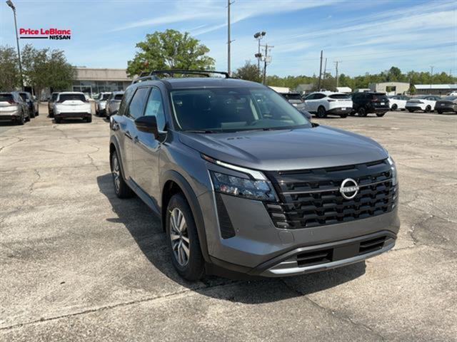 New 2026 Nissan Pathfinder SL